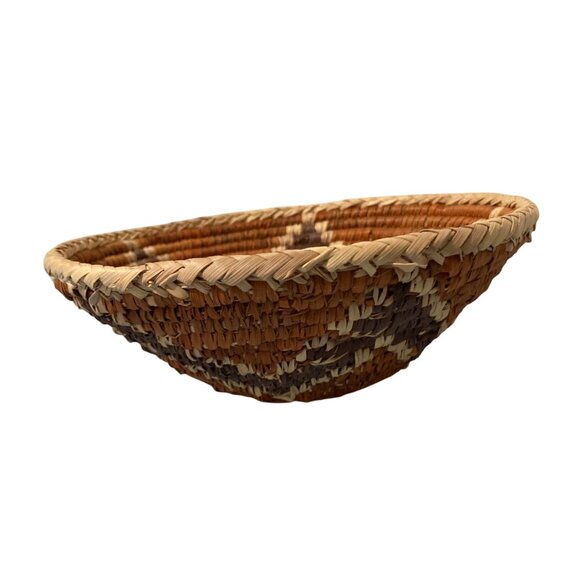 Vintage Small Hand Woven Star Coil Basket Bowl Round Natural Grass - Picture 4 of 7